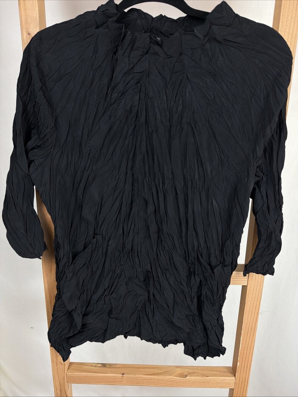 NWT Shana Black Crinkle High Neck Funnel Top #1118 Size XXL